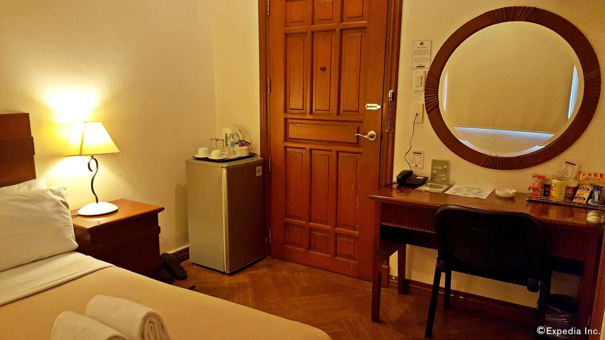 Avitel Hotel ماكاتي المظهر الخارجي الصورة