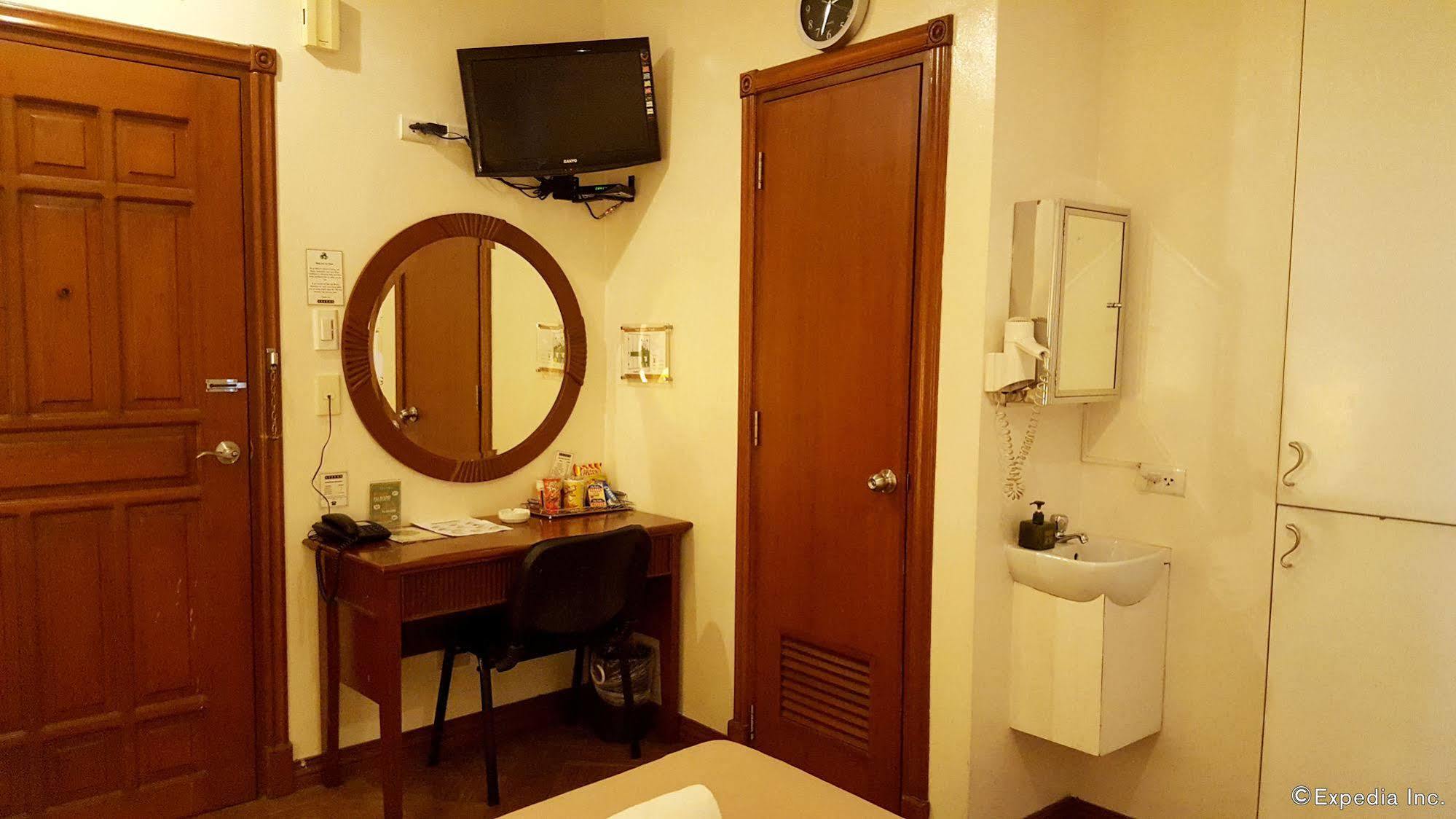 Avitel Hotel ماكاتي المظهر الخارجي الصورة