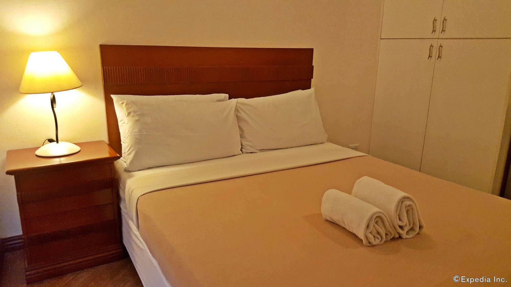 Avitel Hotel ماكاتي المظهر الخارجي الصورة