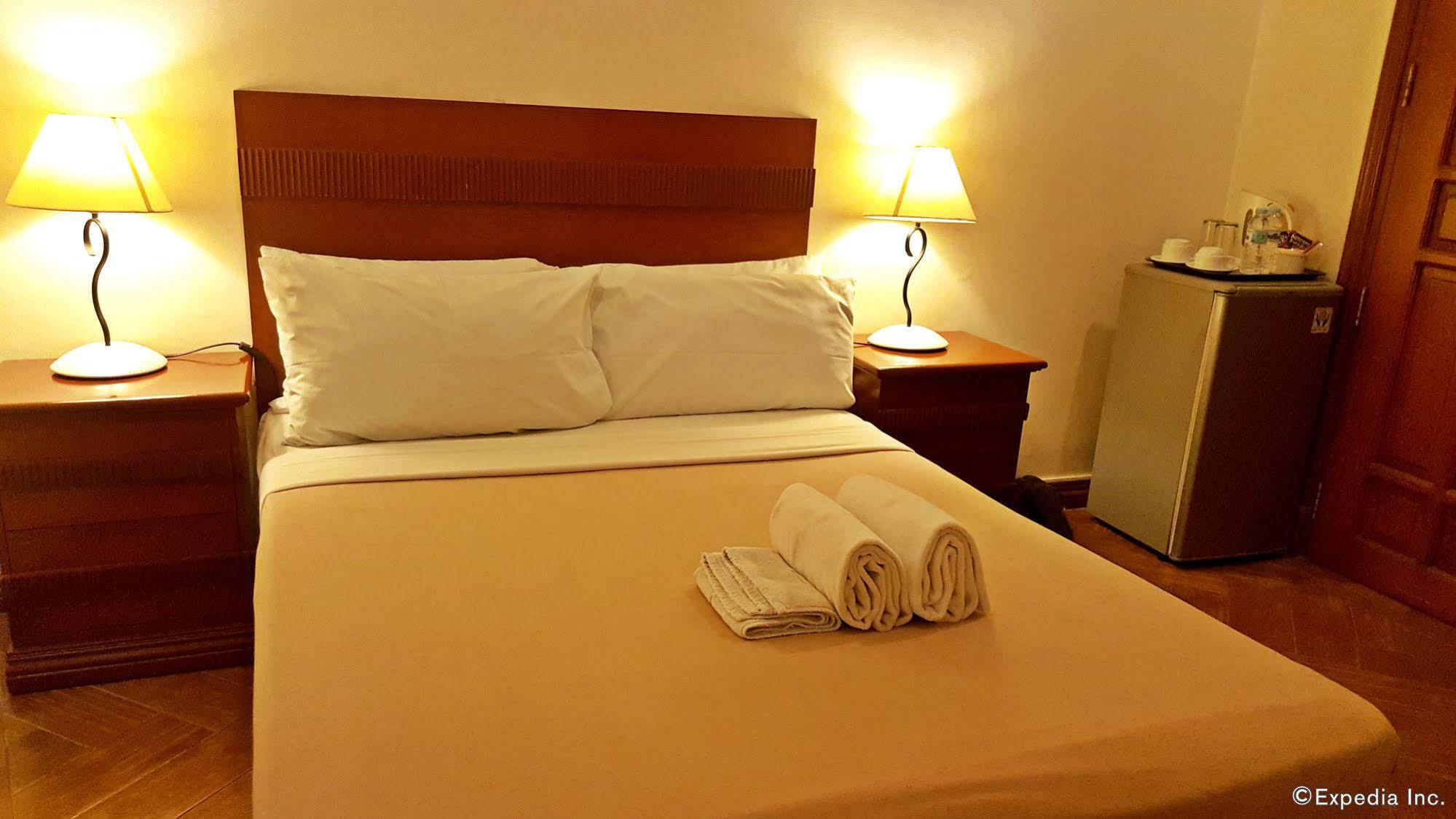 Avitel Hotel ماكاتي المظهر الخارجي الصورة
